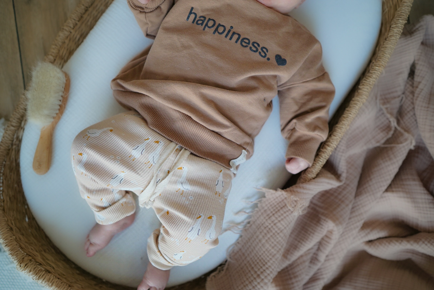 Oversized Sweater "happiness" - in verschiedenen Farben